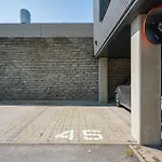 Simple At Katusepapi