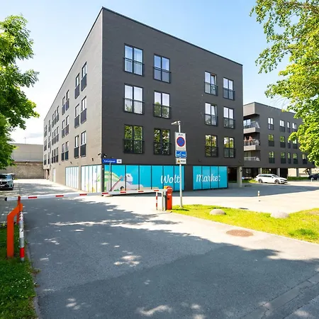 Simple At Katusepapi * 탈린